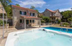 Gorgeous Home In Bajagic With Jacuzzi